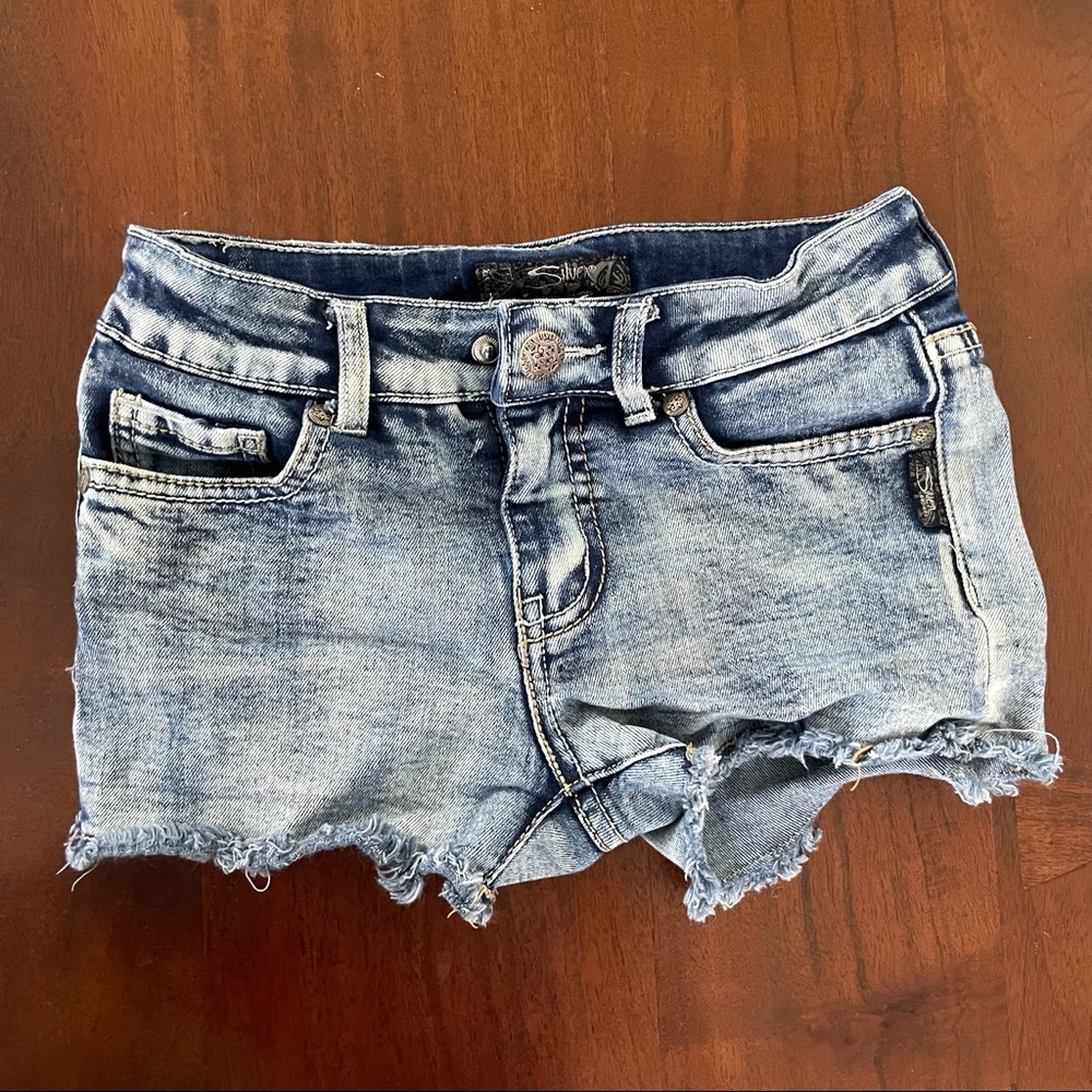 Silver Jeans “Lacey” Denim Shorts (Girls 6)